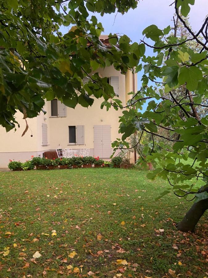 Acero Giallo Парма Екстер'єр фото