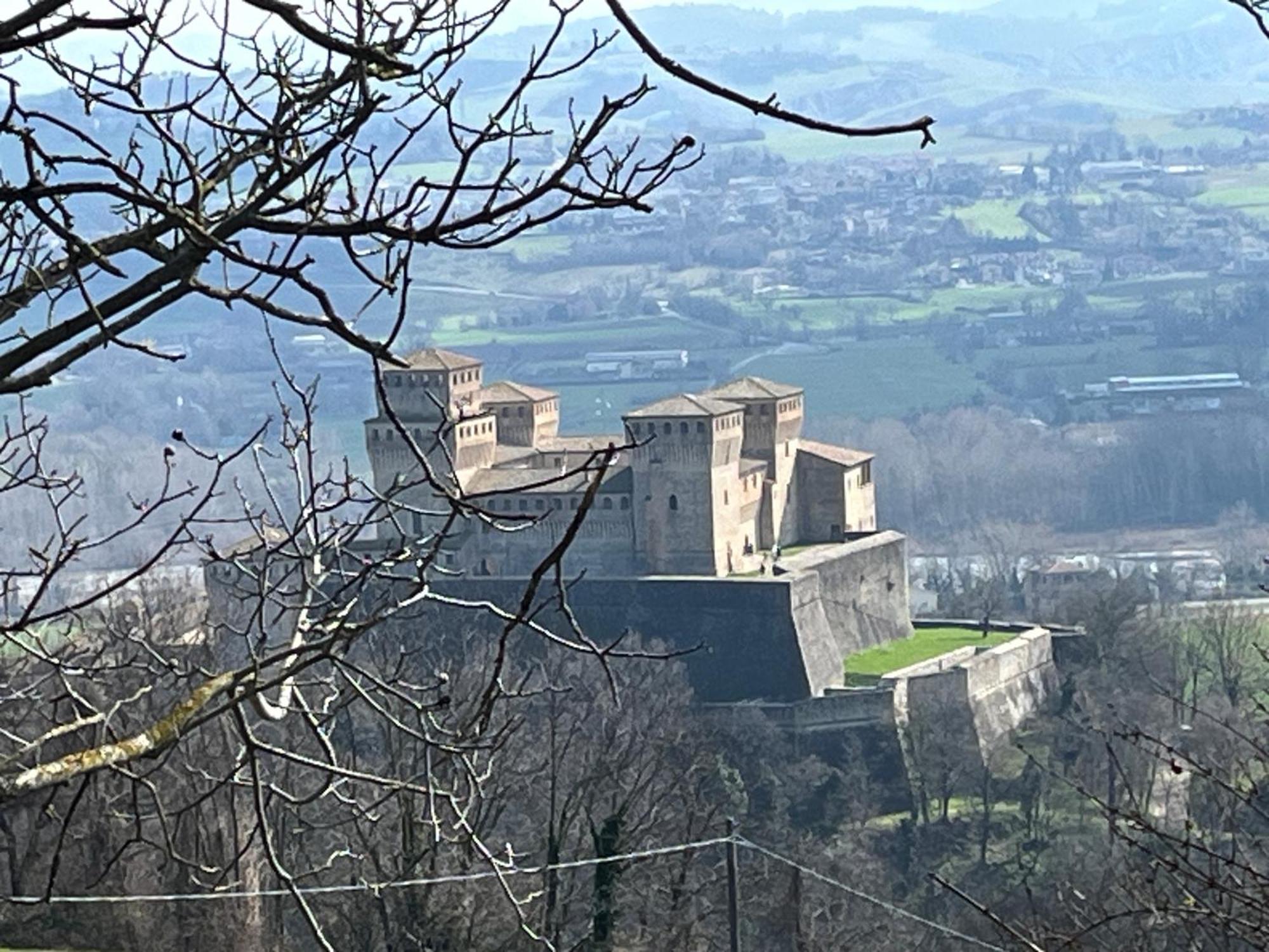 Acero Giallo Парма Екстер'єр фото